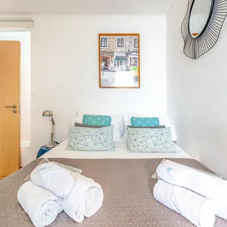 Guestready - Porta De Alfama, For Up To 6 Guests! דירה