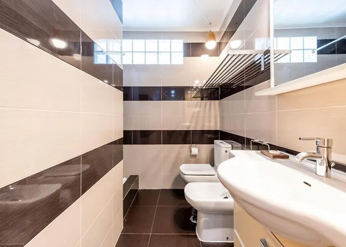 Guestready - Porta De Alfama, For Up To 6 Guests! Апартаменти *